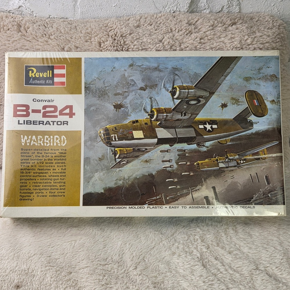 Revell Authentic Kits 1:72 Scale Convair B24 Liberator Warbird Model‎ Kit H203
